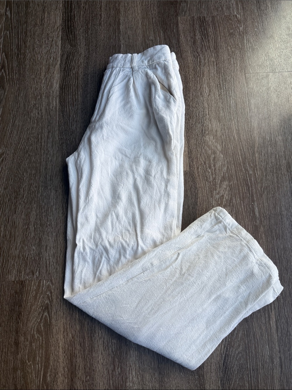 White Fox Boutique Linen Blend Pants